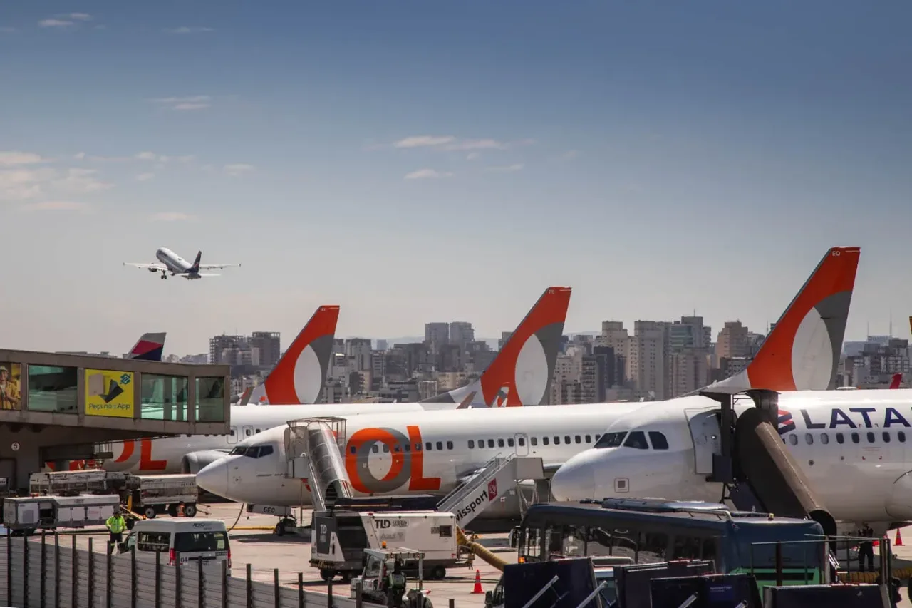 O plano de choque da Gol para gerenciar quase 7 bilhões de dados de passageiros