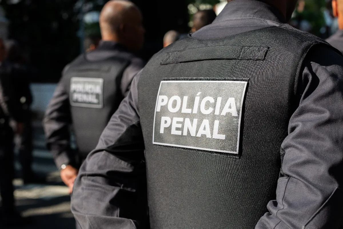 Cadeias de SP recebem armas e tecnologias do sistema penitenciário federal