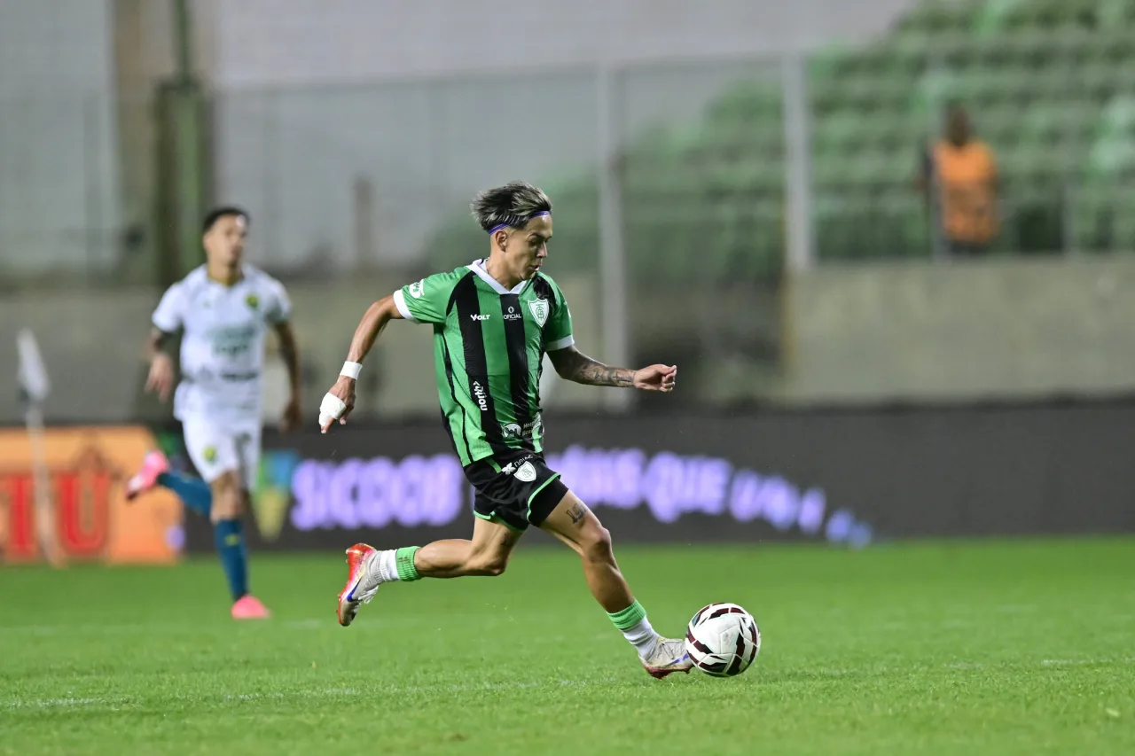 América-MG suporta pressão, vence o Cuiabá por 1 a 0 pela Série B