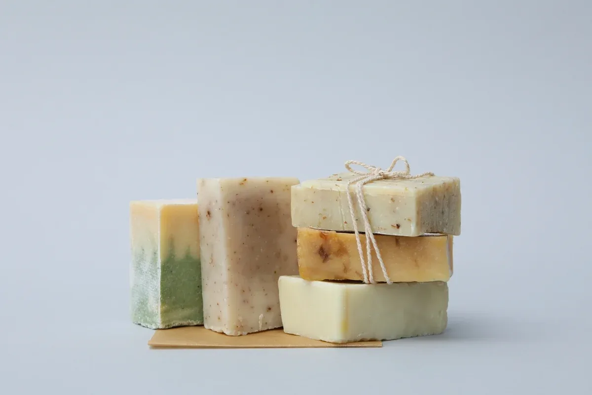 Anvisa cria regras para produção artesanal de cosméticos no Brasil