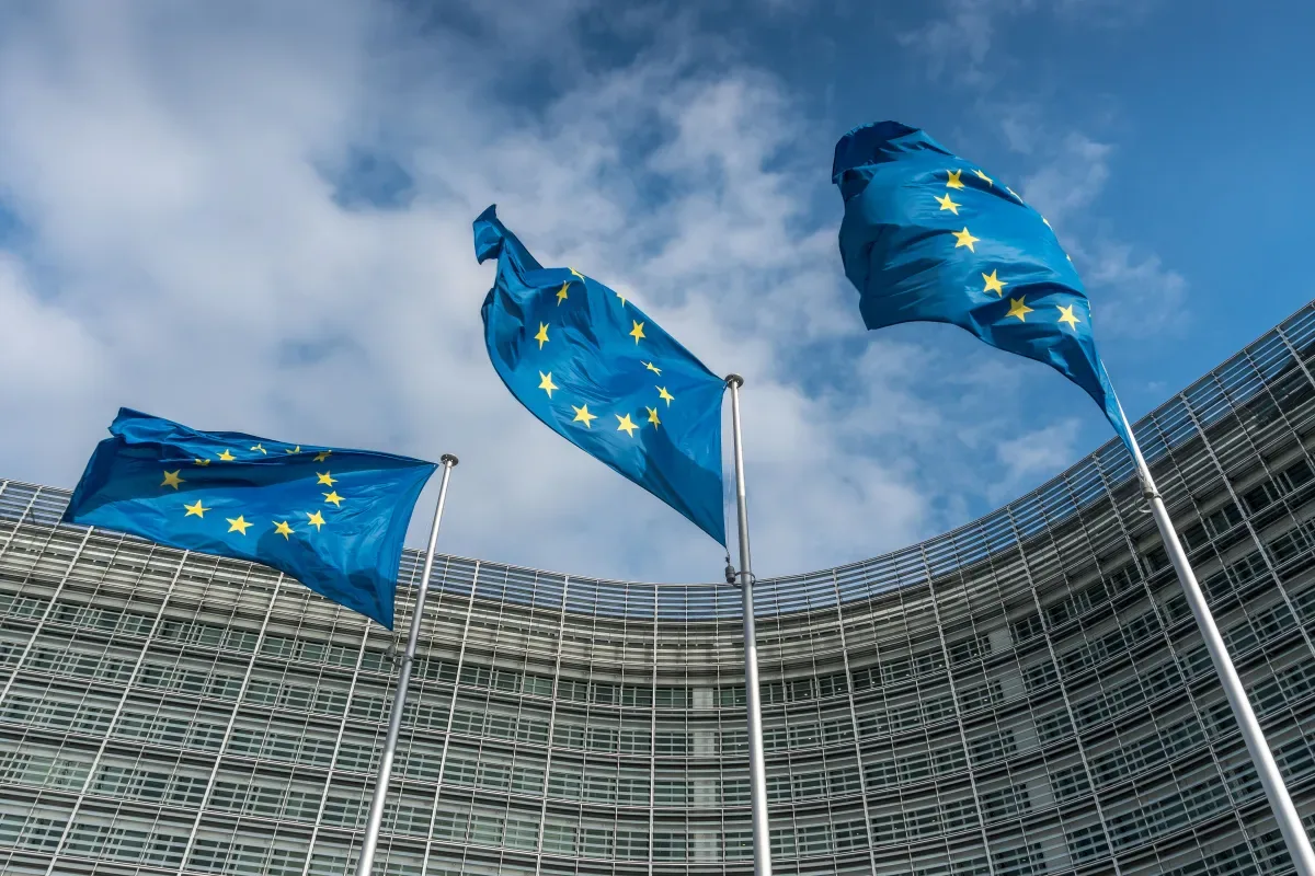 Crescimento da zona do euro desacelera para menor nível em 4 meses