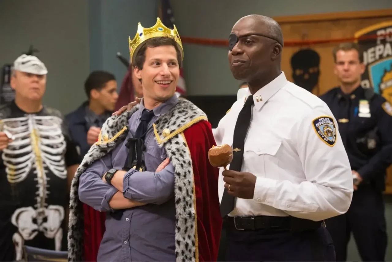 De 'Brooklyn Nine-Nine' a 'Friends': 10 episódios de Halloween para assistir neste sábado, 31