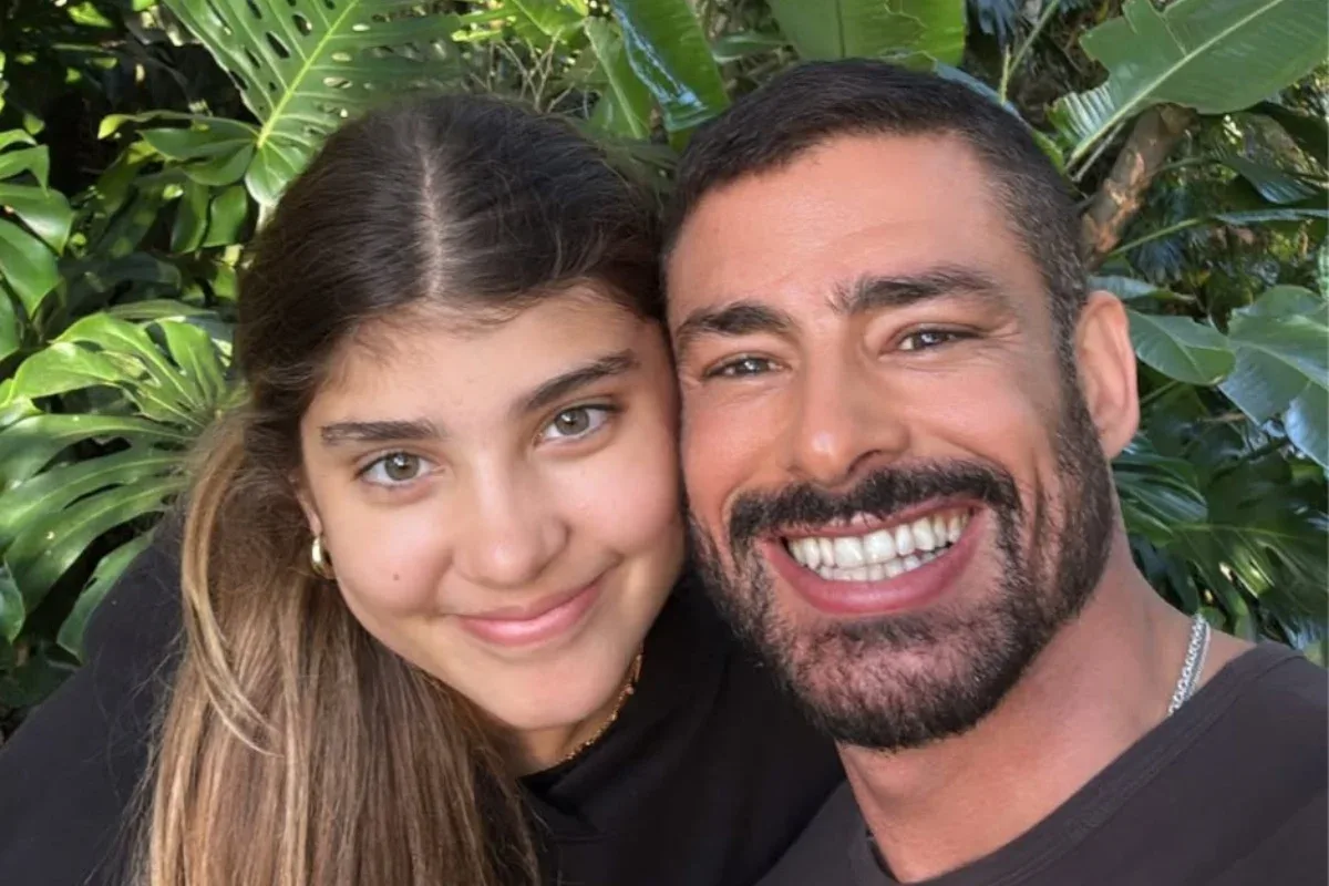 Cauã Reymond fala sobre paternidade e revela quebra de padrões com a filha