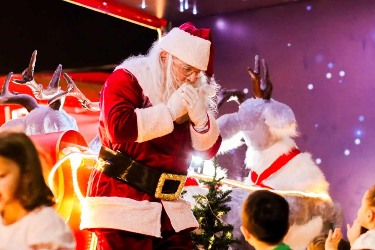 Caravana de Natal da Coca-Cola chega ao Shopping da Ilha no dia 3 de novembro