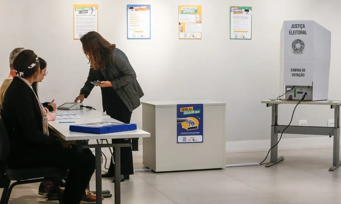 Eleições em SP: veja locais de votação que mudaram, horários, documentos necessários e como justificar ausência