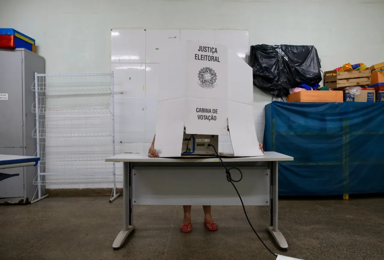 Leia a cronologia da ampliação do horário de votação no 2º turno