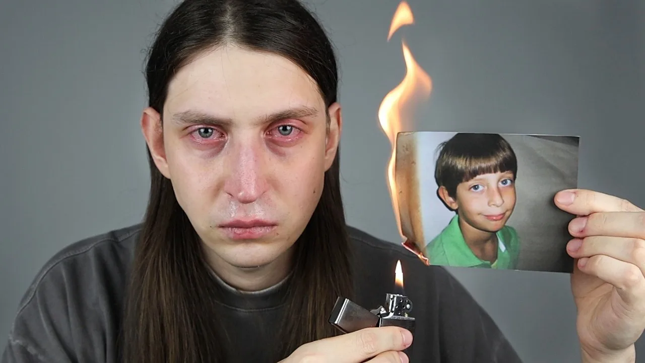 Após post misterioso, Felca divulga vídeo sobre fobia social