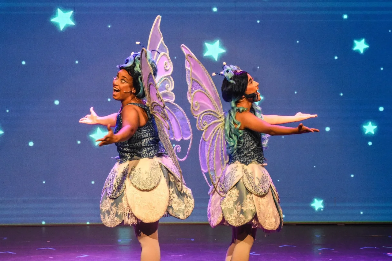 Musical “Os Óculos Mágicos de Charlotte” é atração neste Mês das Crianças no Teatro Sesc