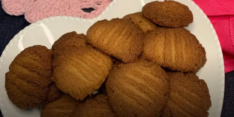 Biscoito de Farinha Láctea Simples e Delicioso