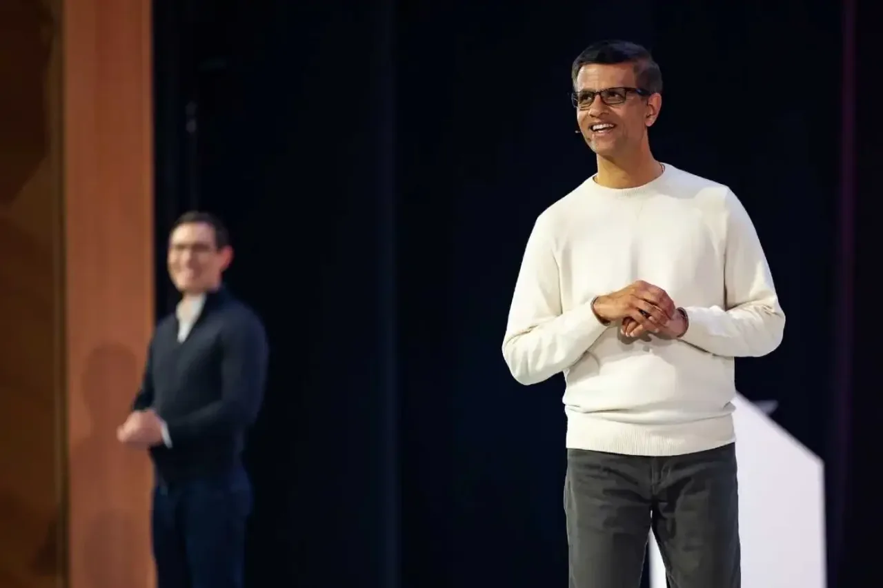 Em disputa com ChatGPT, Google abre nova frente de publicidade com anúncios em IA no Brasil