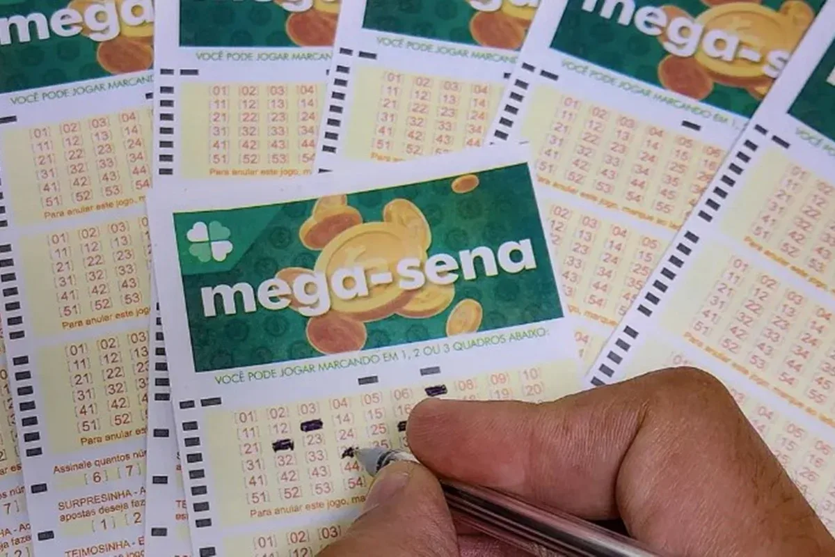 Mega-Sena: 4 apostas de MG faturam R$ 51,8 mil na quina; veja cidades