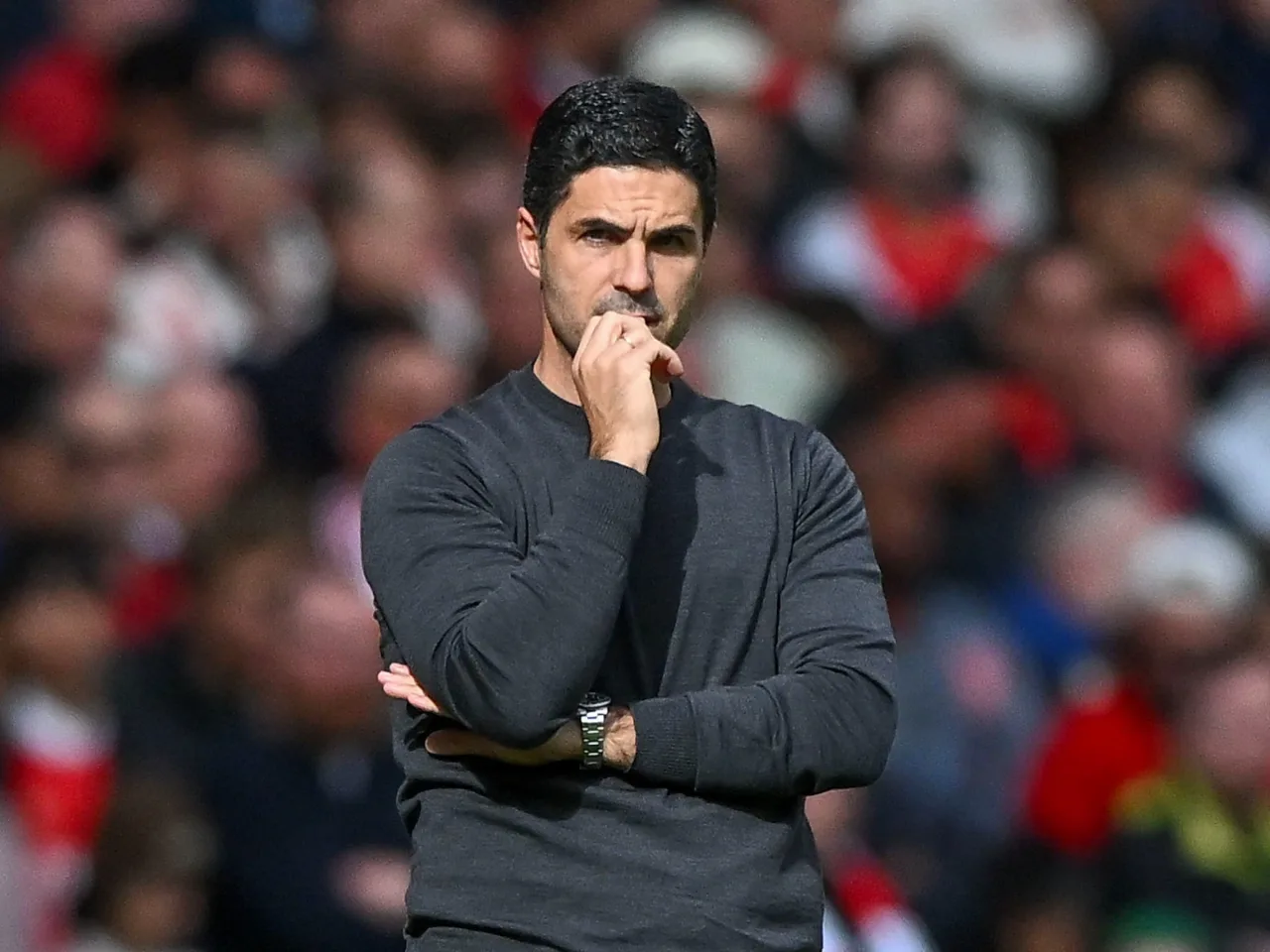 Vídeo: Arteta dedica vitória do Arsenal na Champions a Ken Friar; assista