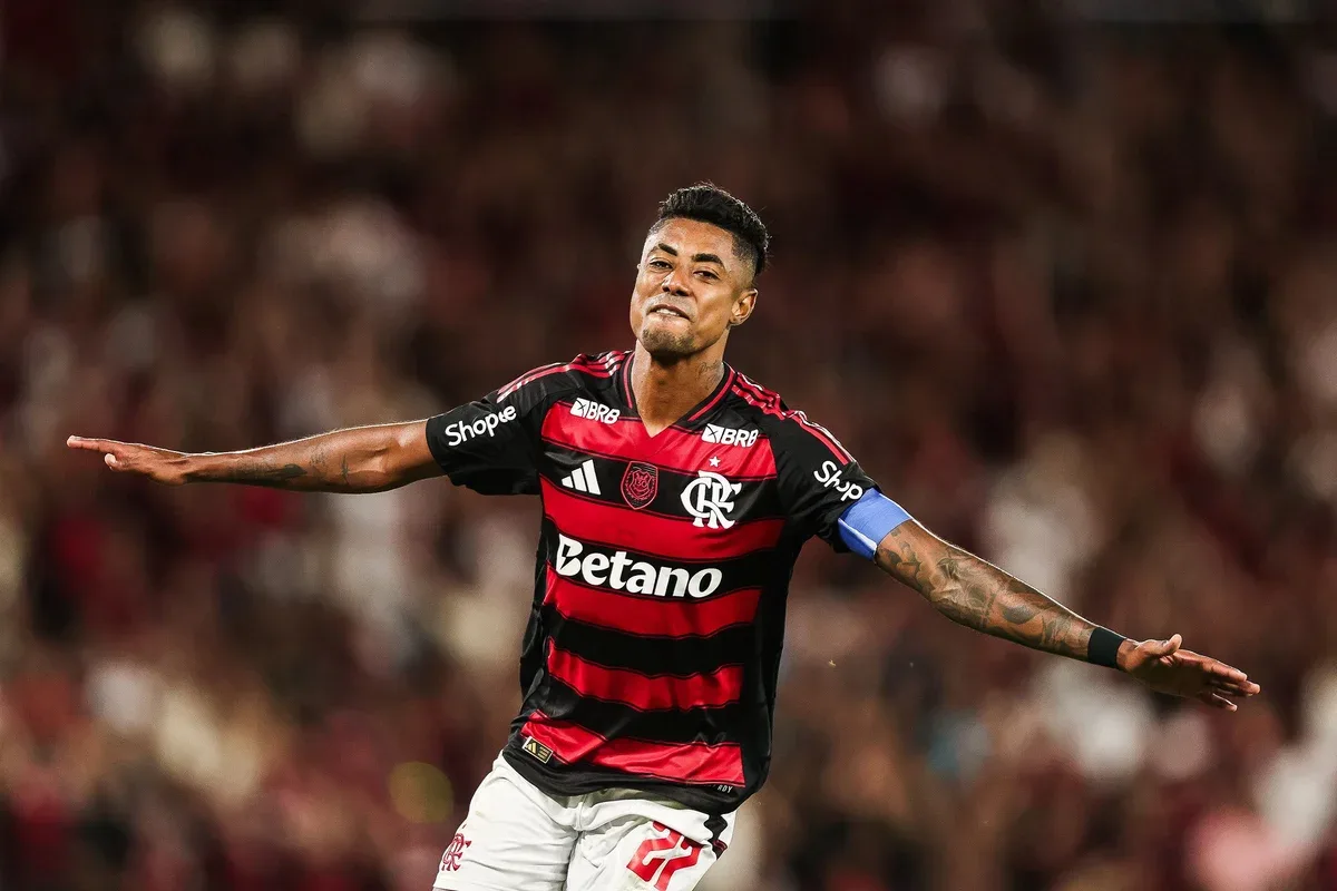 Com Bruno Henrique, Flamengo divulga escalação para semi da Libertadores