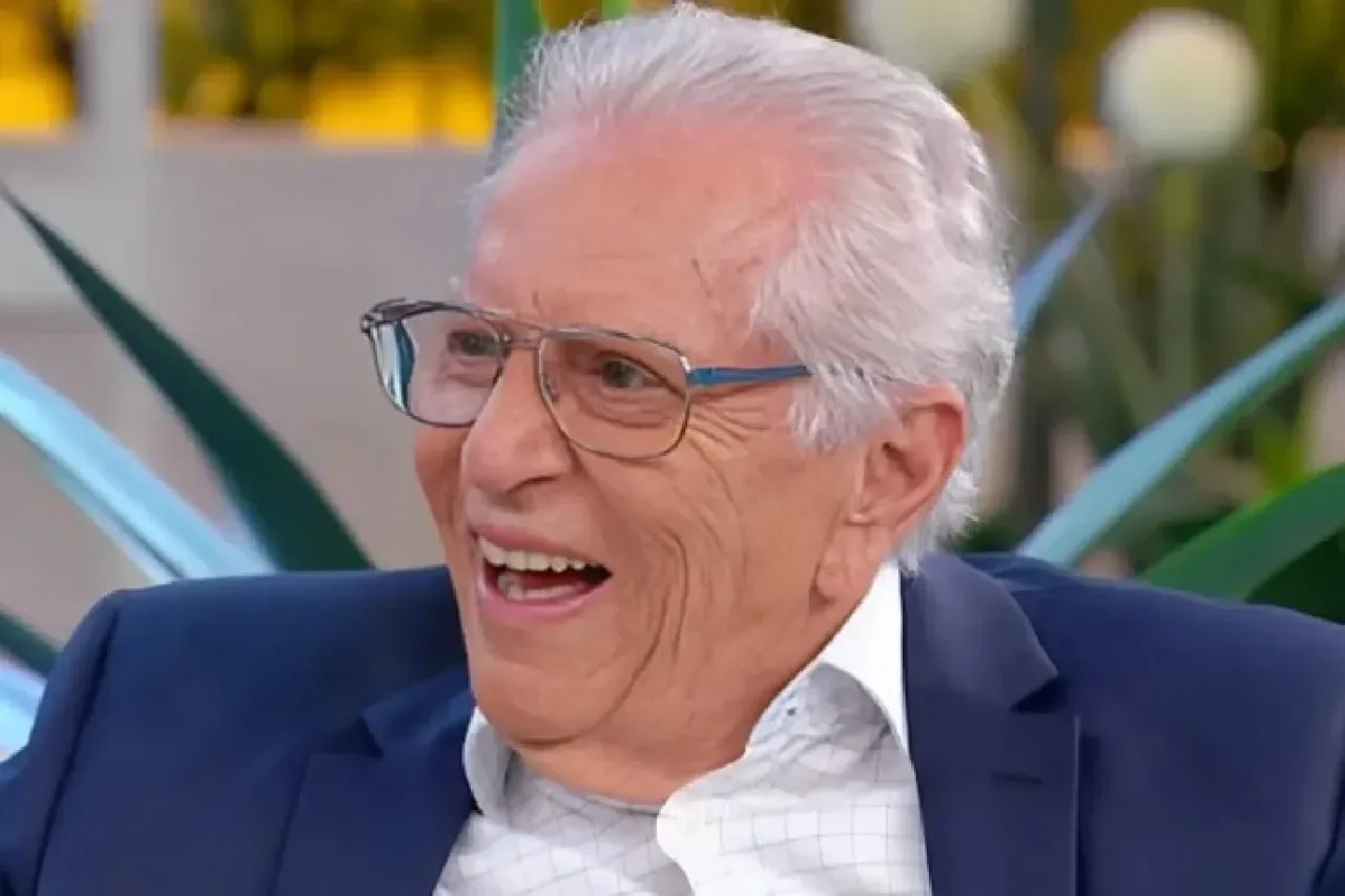 Aos 90 anos, Carlos Alberto de Nóbrega é internado em São Paulo