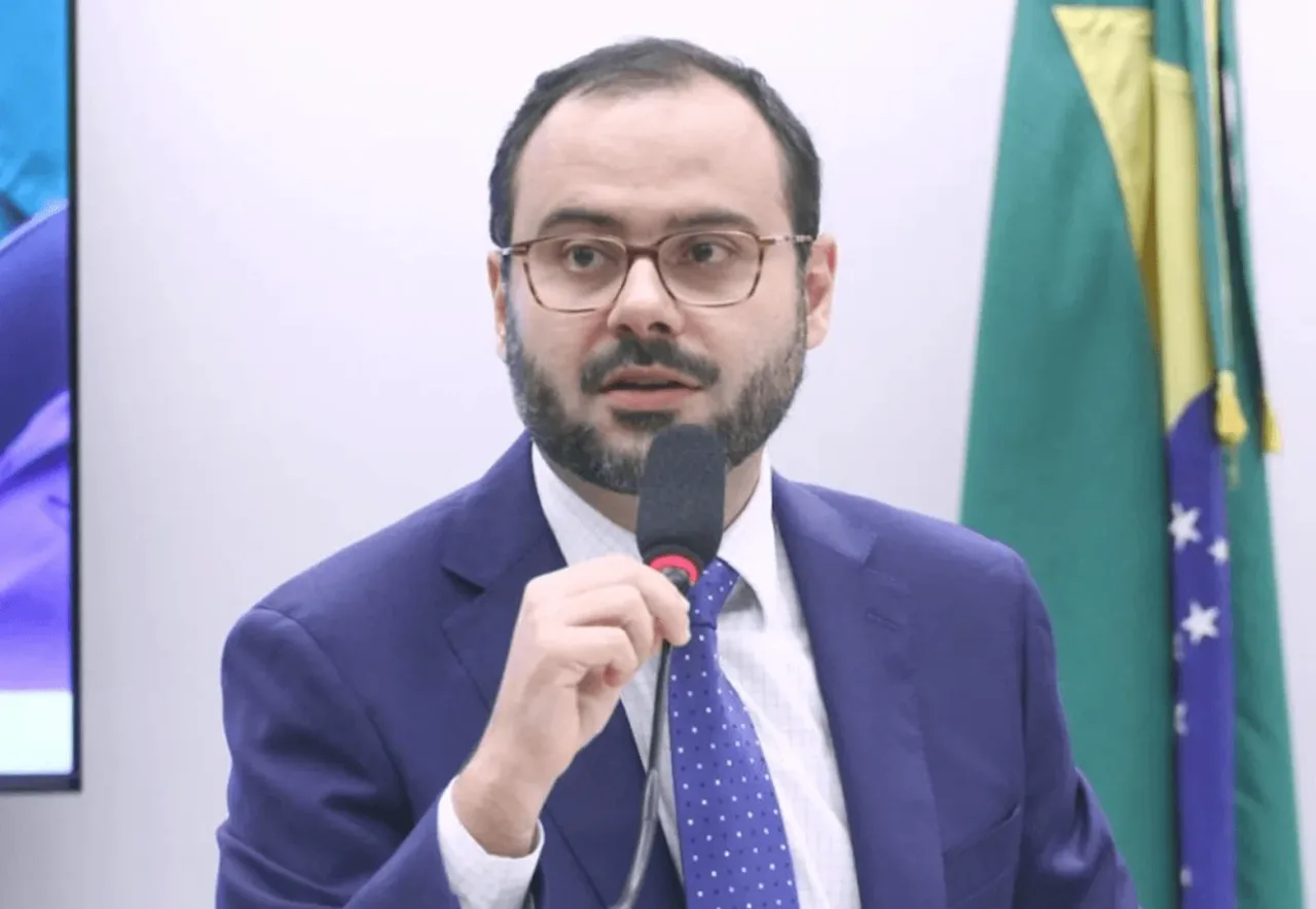 Ministro diz que esquerda “tem espaço para crescer” entre empreendedores