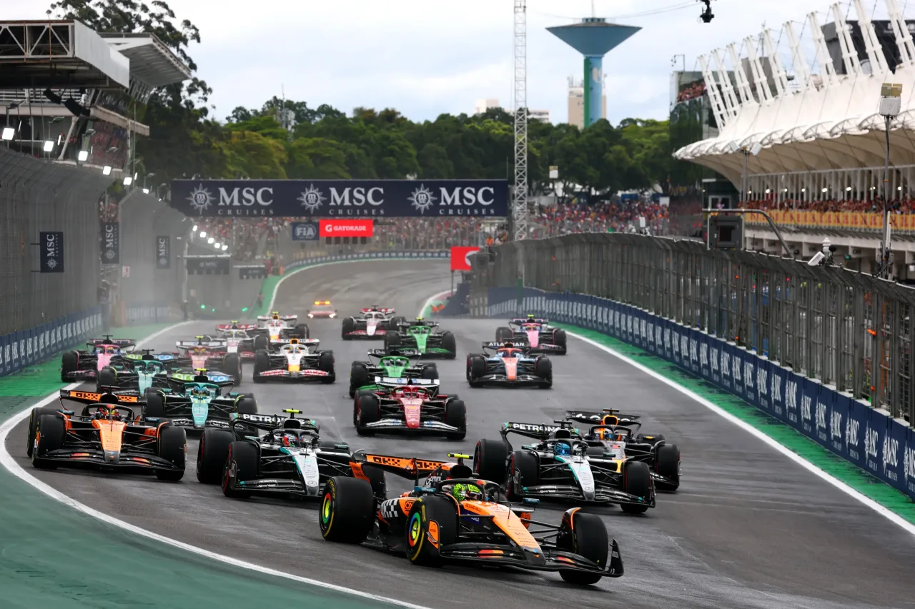Por trás de um café na Faria Lima, American Express acelera sua aposta no mercado bilionário da F1