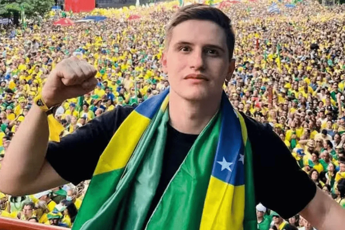 Lucas Pavanato critica oposição e diz que vai colocá-la "no devido lugar"