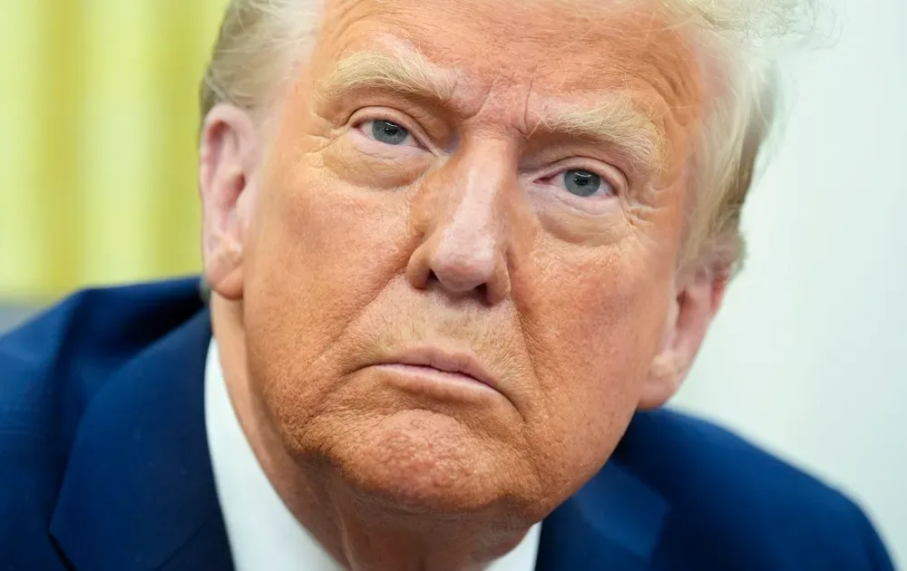 Trump não declara apoio a Flávio e diz que acompanhará ‘de perto’ eleições no Brasil