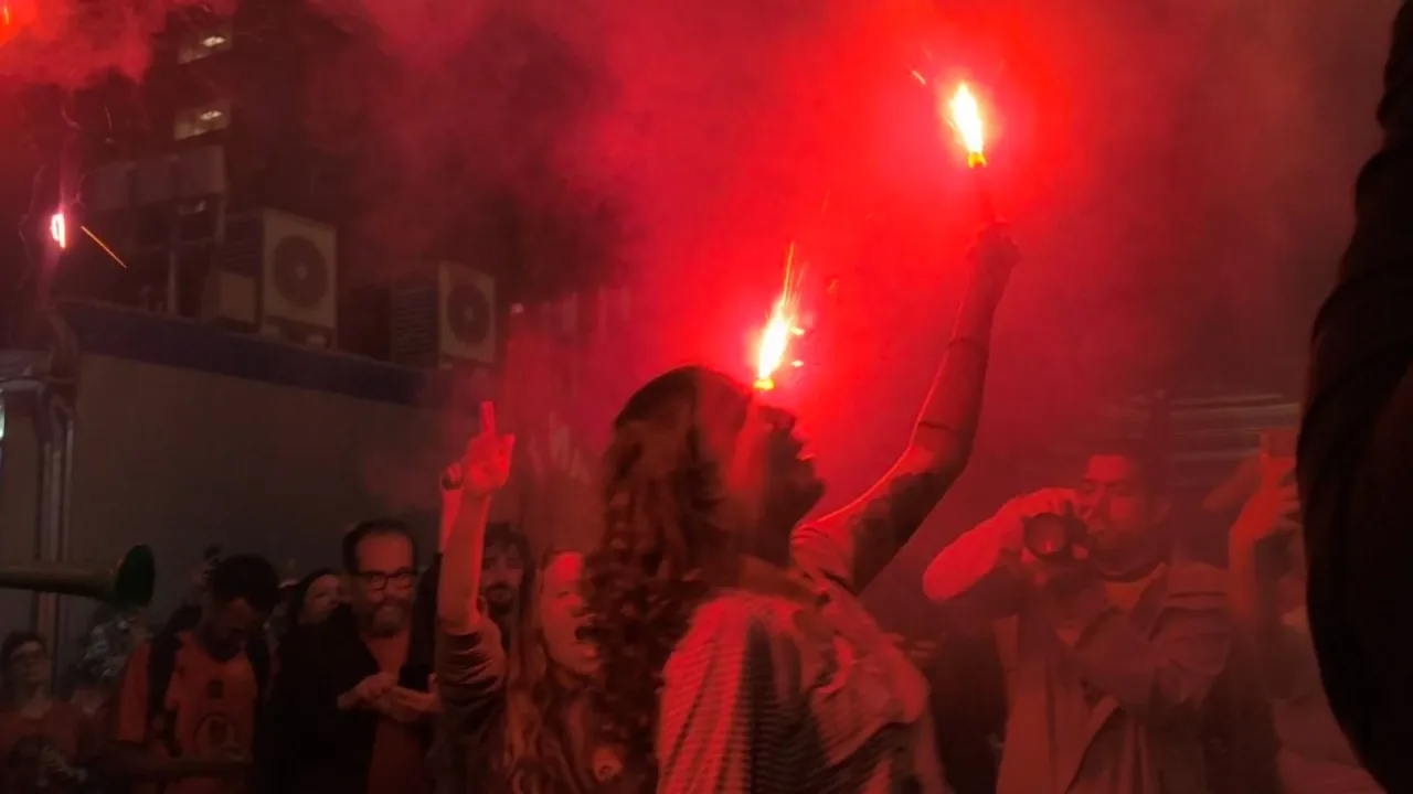 Veja fotos da festa petista na av. Paulista