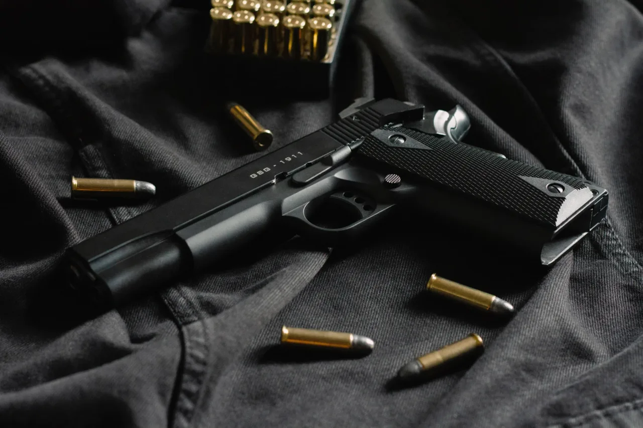 Restrição ao transporte de armas por CACs termina nesta 2ª