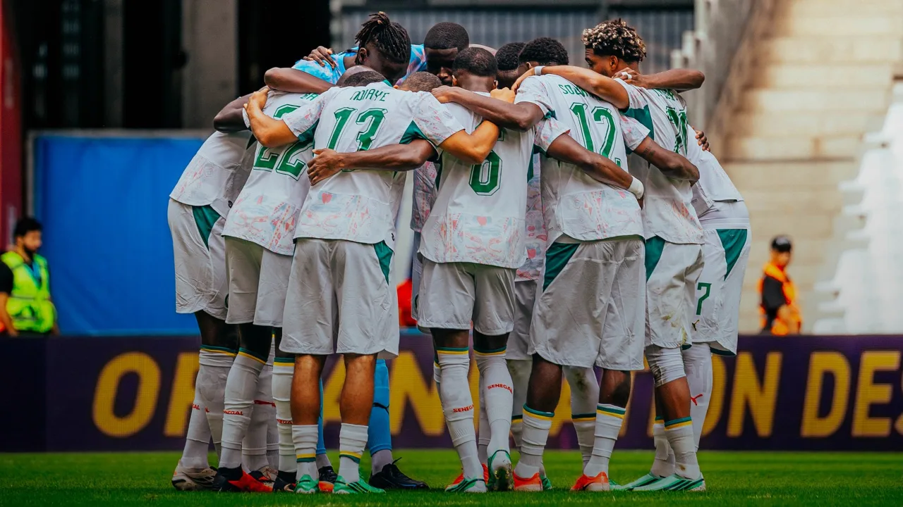 Senegal vence Comores por 1 a 0 em amistoso internacional