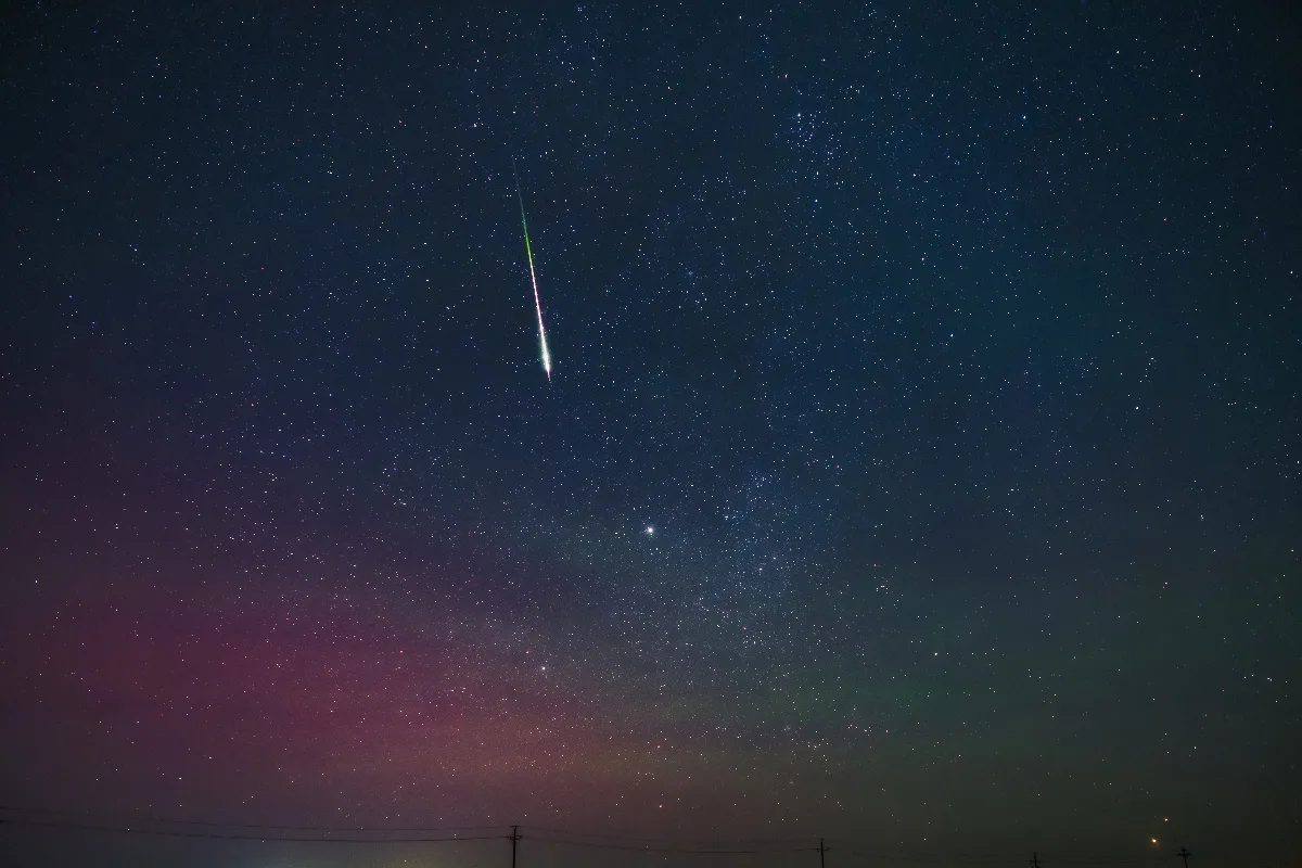 Orionídeas: chuva de meteoros do cometa Halley ocorre nesta madrugada