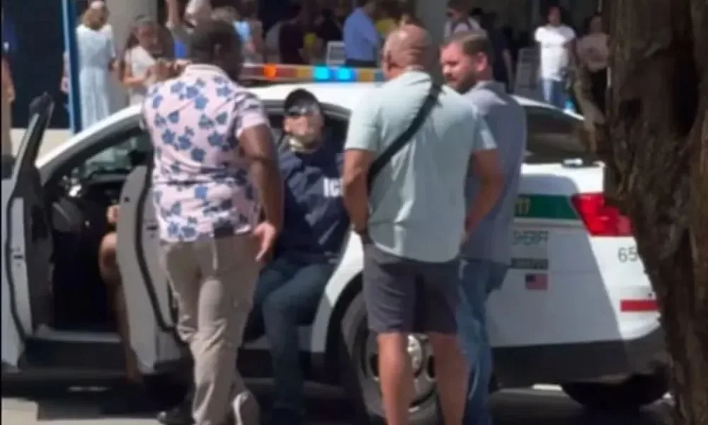 Brasileiro é preso nos EUA por se passar como agente do ICE em local de votação em Miami