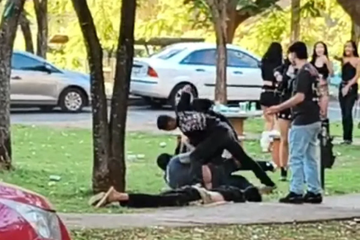 Dois homens são agredidos perto de estação do metrô em Águas Claras