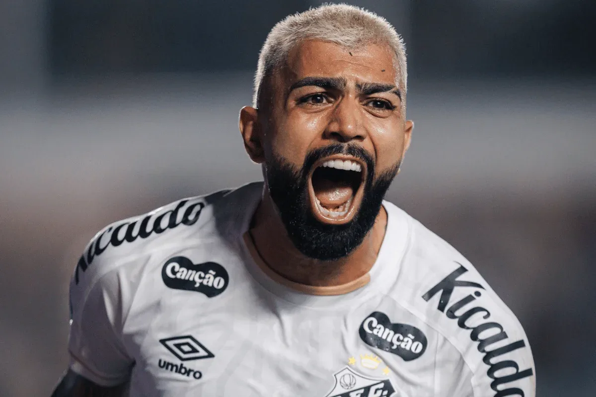Com Coutinho no banco, Santos está escalado para o clássico San-São