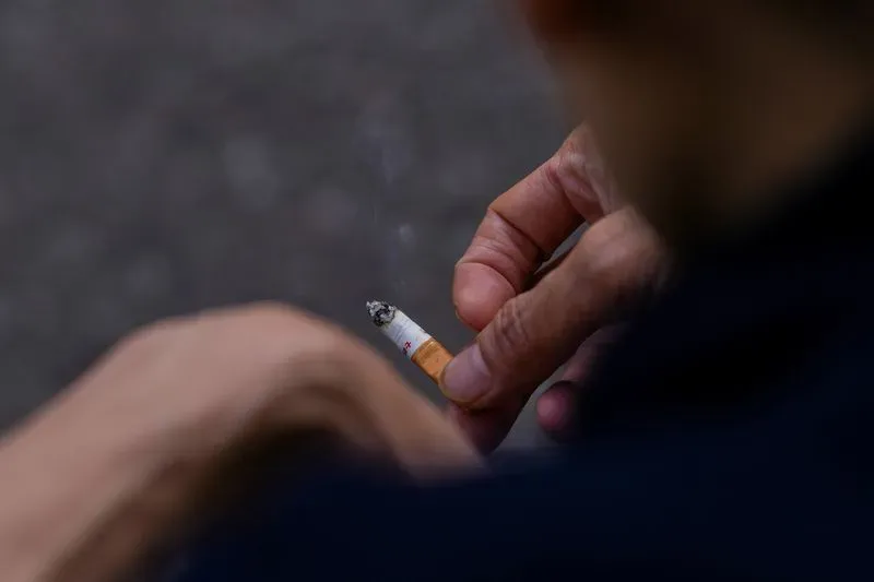 Enfisema pulmonar: entenda condição de Pedro Bial causada pelo cigarro