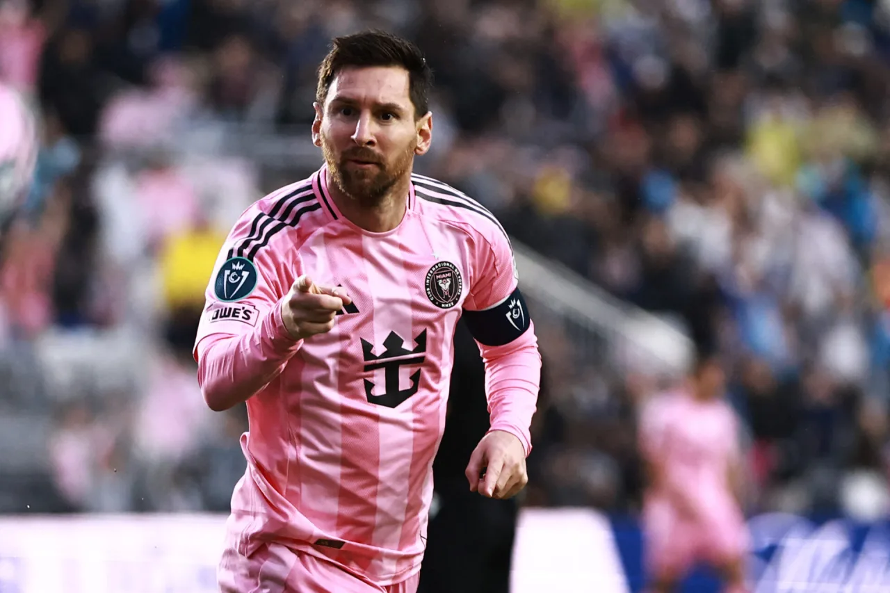 Messi marca duas vezes em quatro minutos e Inter Miami vence na MLS