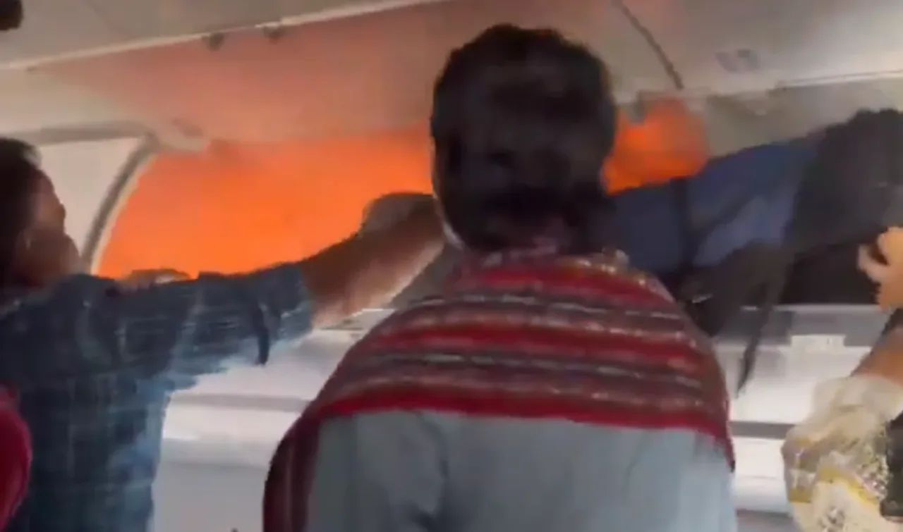 Carregador portátil provoca incêndio em voo na Índia; assista