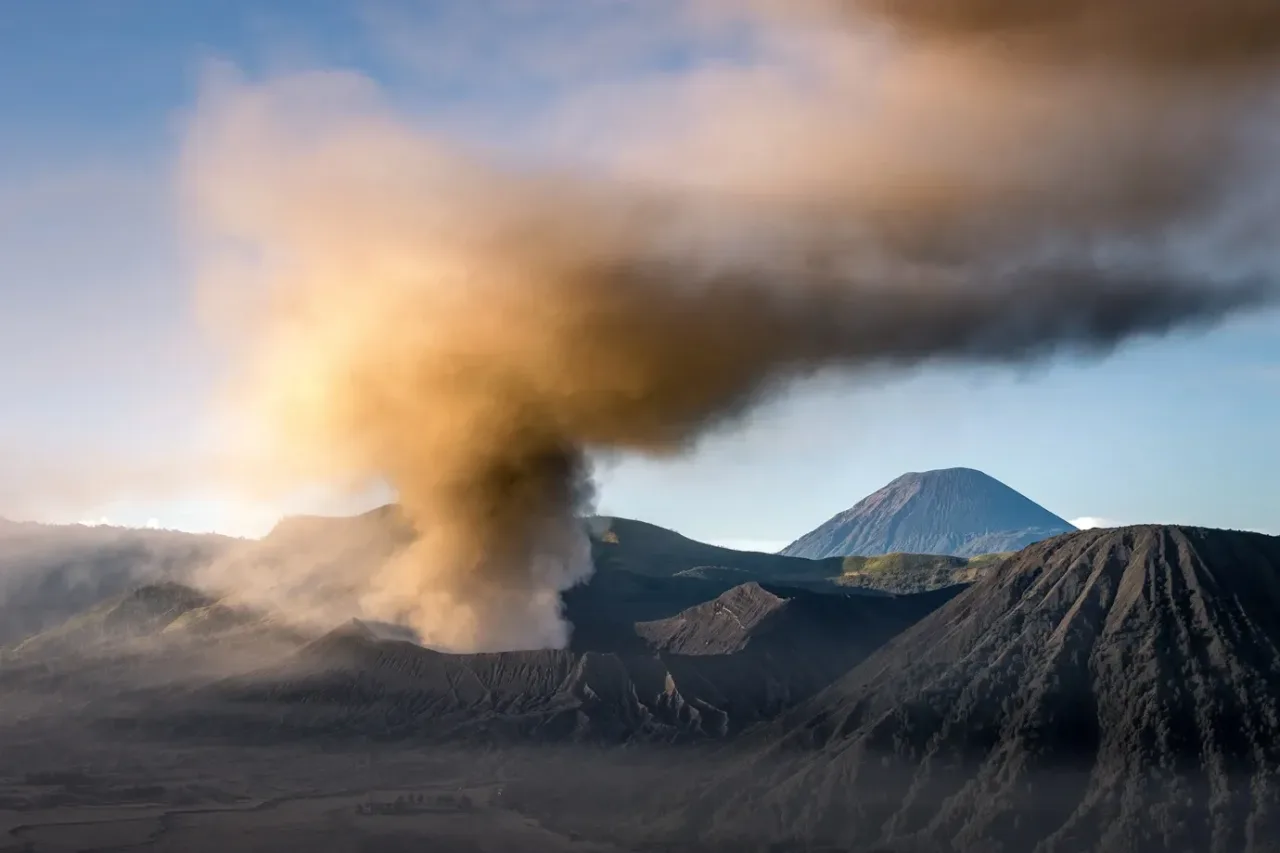 Estudo revela como comunidades sobreviveram a uma erupção no Japão há 7.300 anos