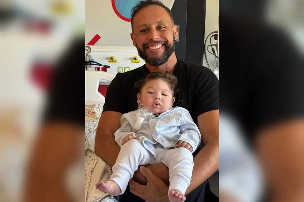 Pai cria IA para compreender microexpressões do filho com síndrome rara