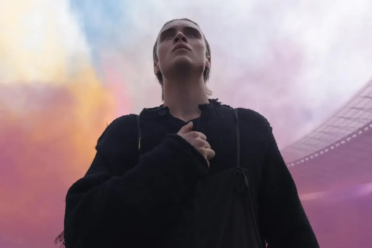 'Jogos Vorazes’ ganha música inédita de Noah Kahan; ouça ‘Draw You Out’