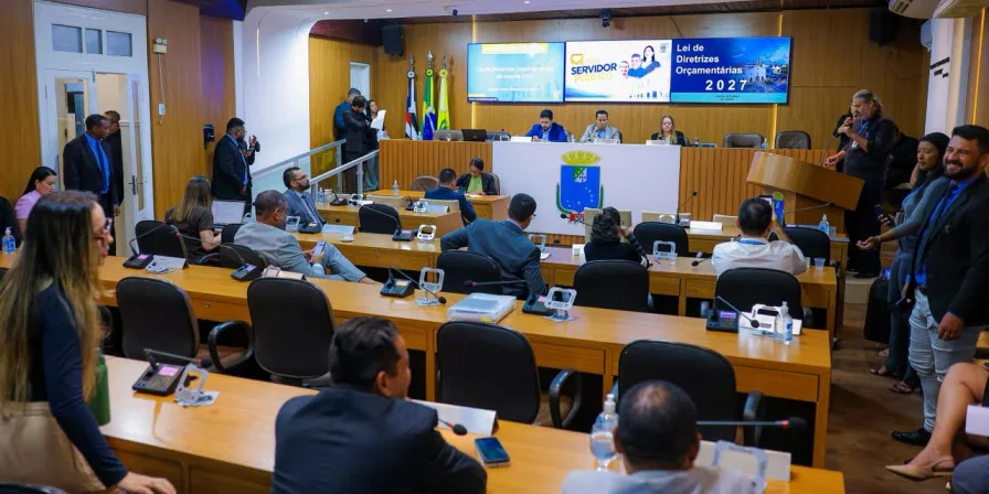Câmara debate orçamento de R$ 6,3 bilhões para 2027