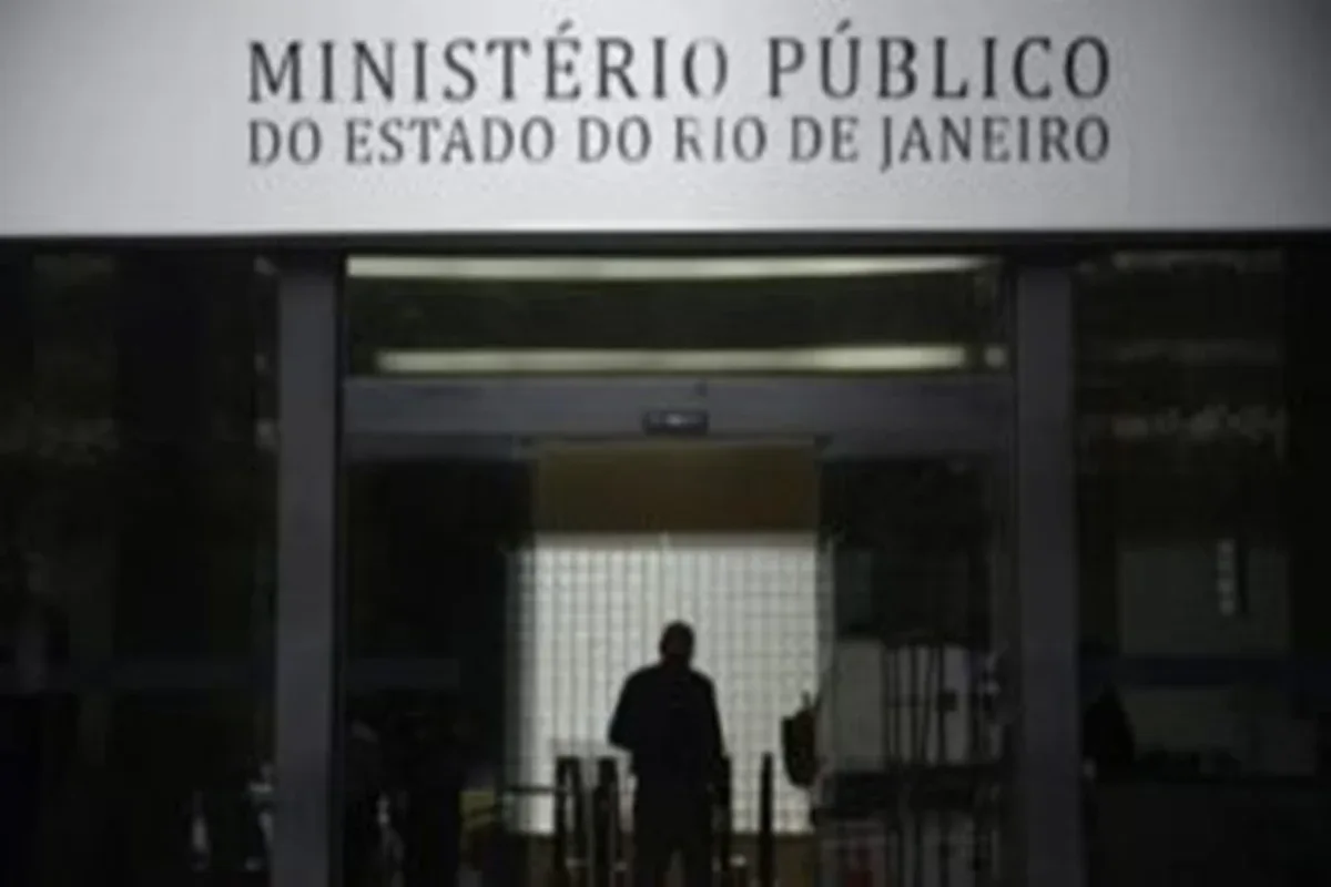 RJ: ex-secretária é alvo do MP por fraude envolvendo obras em escolas