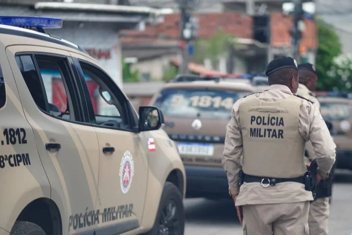 PMs são condenados por atrair homem com perfil falso e matá-lo com 11 tiros