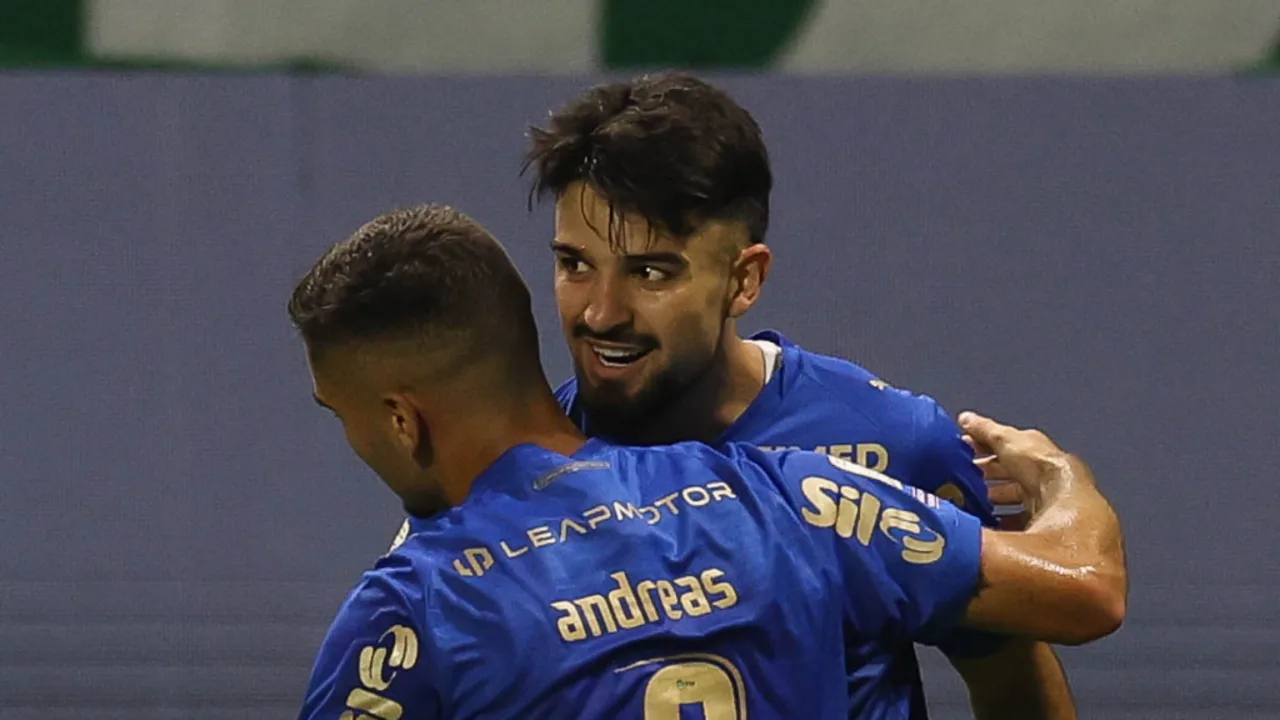 Palmeiras mantém invencibilidade de quase um ano em clássicos