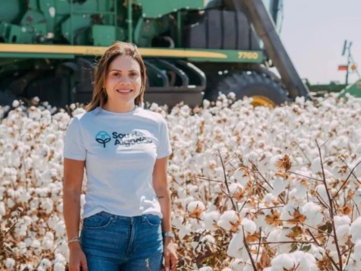 Baiana eleita uma das mulheres mais poderosas do agro pela Forbes largou a faculdade para ajudar na fazenda da família