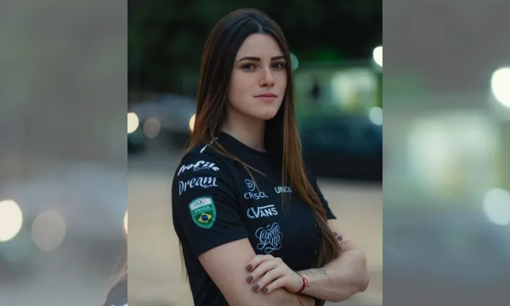 Ciclista brasileira sofre acidente e fica desacordada em etapa da Copa do Mundo de BMX