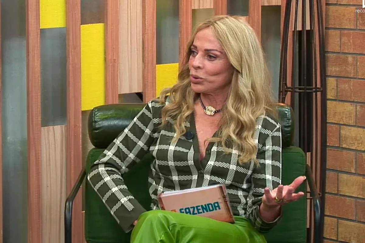 Christina Rocha se desculpa com Adryana Ribeiro: "Não foi o momento certo"