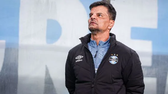 Alexandre Mendes: Grêmio se pronuncia sobre auxiliar preso