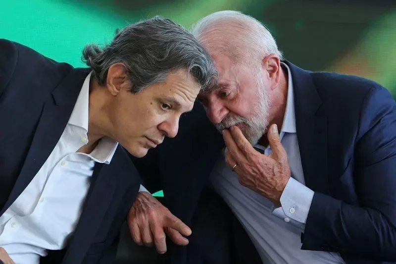 Alberto Valentim acerta com o Operário-PR para a disputa da Série B