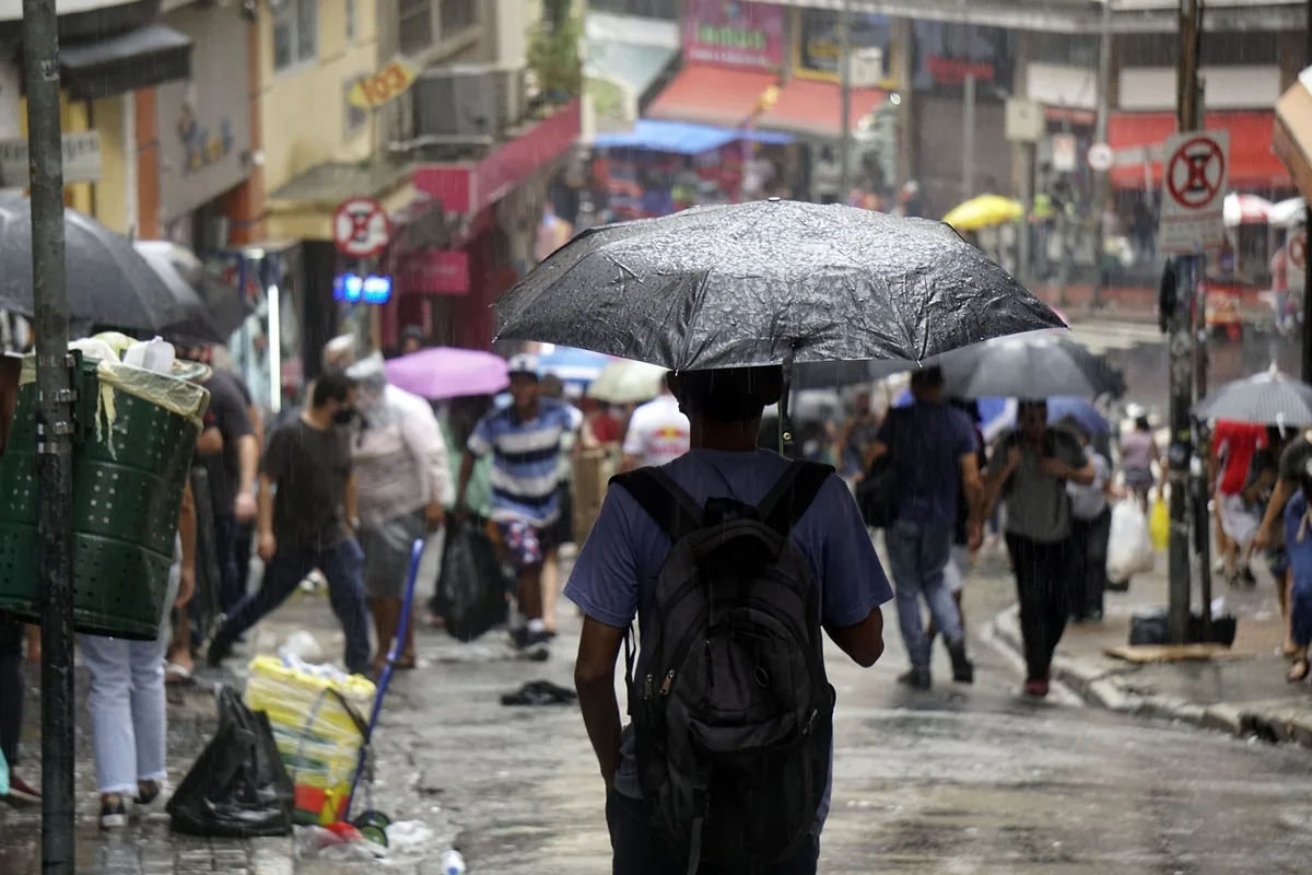 2º turno: chuva forte atinge Sul e Sudeste. Norte e Nordeste terão calor