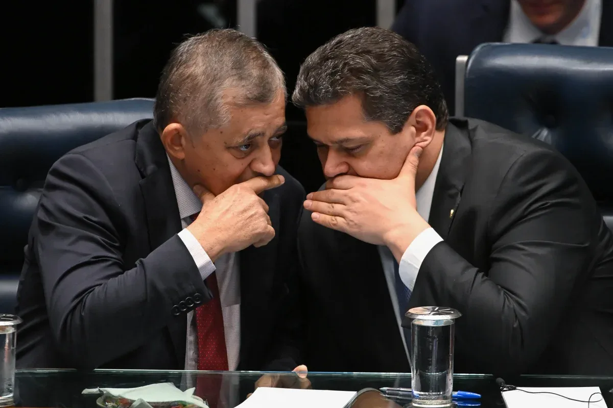 Alcolumbre anuncia promulgação do fim da 6x1 nesta sexta-feira (15/10)
