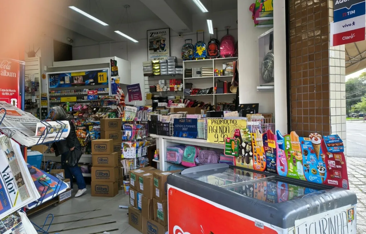 Lojas físicas buscam novas estratégias para sobreviver ao avanço do e-commerce