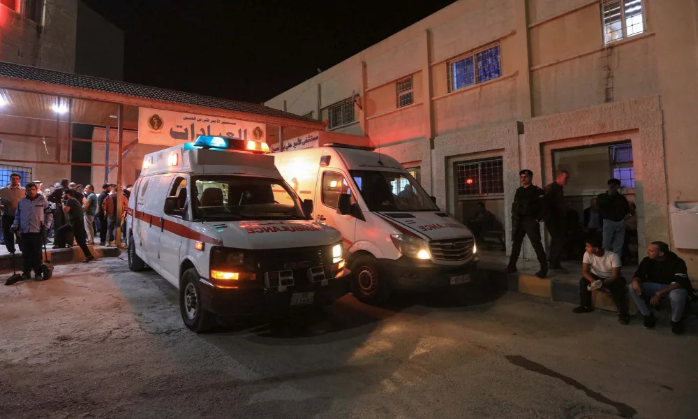Ataque a tiros durante funeral em igreja na Jordânia deixa sete mortos e 40 feridos