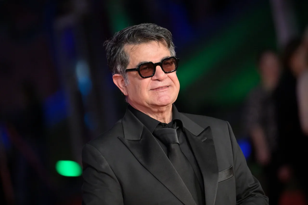 Jafar Panahi, indicado ao Oscar, é condenado a cinco anos de prisão no Irã