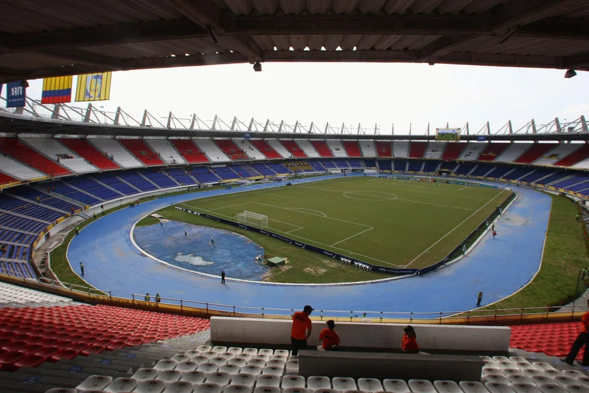 Torcedores de Galo e Vasco criticam final da Sul-Americana em Barranquilla